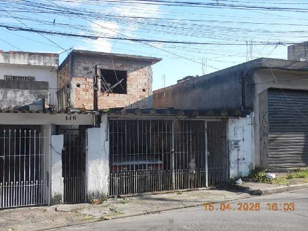 Vende-se em Sao Paulo-SP  Casa, 95.00 de área total, 70.00 de área privativa, 125.00 de área do terreno,  2_qto(s), a.serv, WC, 1_sala(s), cozinha.