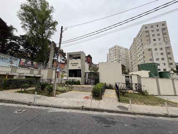 Vende-se em Sao Paulo-SP  apto, 60.27 de área total, 33.90 de área privativa,  1_qto(s), WC, 1_sala(s), cozinha.