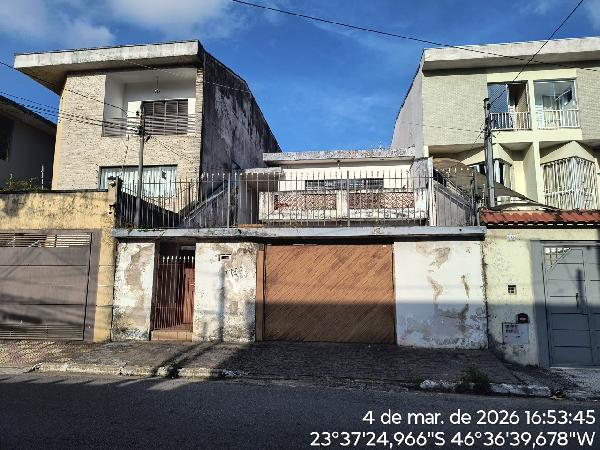 Vende-se em Sao Paulo-SP  Casa, 184.00 de área total, 184.00 de área privativa, 320.00 de área do terreno,  3_qto(s), a.serv, WC, 1_sala(s), cozinha, Terraco.