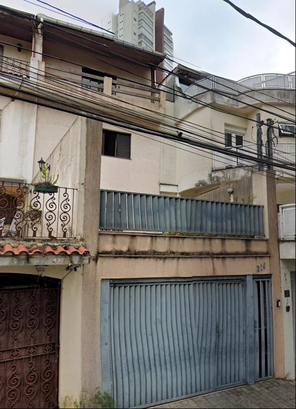 Vende-se em Sao Paulo-SP  Casa, 252.00 de área total, 252.00 de área privativa, 154.00 de área do terreno,  3_qto(s), a.serv, WC, 1_sala(s), 1 lavabo(s), cozinha.