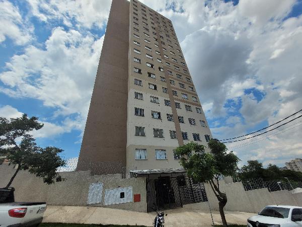 Vende-se em Sao Paulo-SP  apto, 51.57 de área total, 34.85 de área privativa,  2_qto(s), a.serv, WC, 1_sala(s), cozinha.