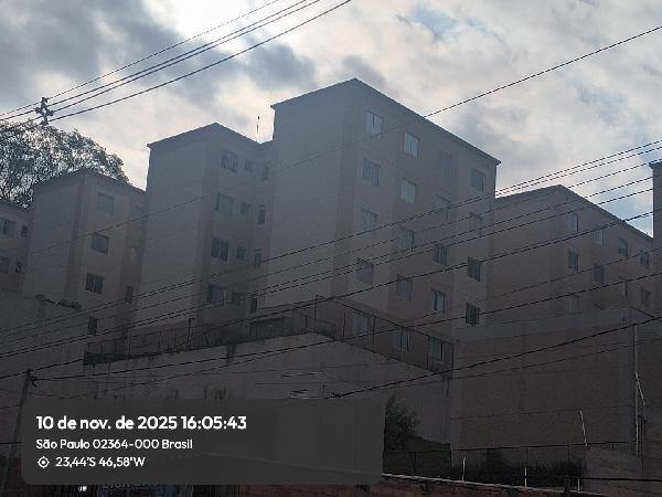 Vende-se em Sao Paulo-SP  apto, 78.07 de área total, 38.69 de área privativa,  2_qto(s), WC, 1_sala(s), cozinha.