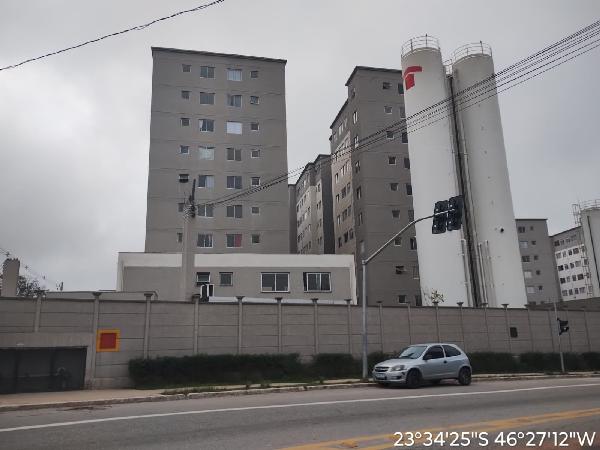 Vende-se em Sao Paulo-SP  apto, 70.70 de área total, 41.56 de área privativa,  2_qto(s), WC, 1_sala(s), cozinha.