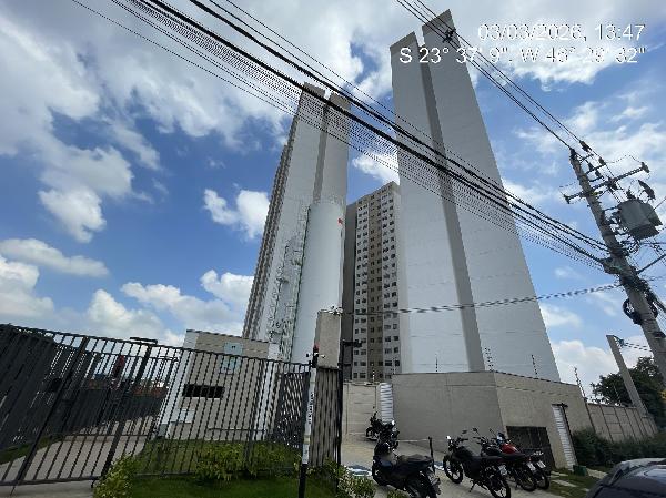 Vende-se em Sao Paulo-SP  apto, 54.55 de área total, 35.03 de área privativa,  2_qto(s), a.serv, WC, 1_sala(s), cozinha.