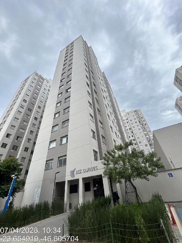 Vende-se em Sao Paulo-SP  apto, 55.63 de área total, 34.65 de área privativa,  2_qto(s), a.serv, WC, 1_sala(s), cozinha.