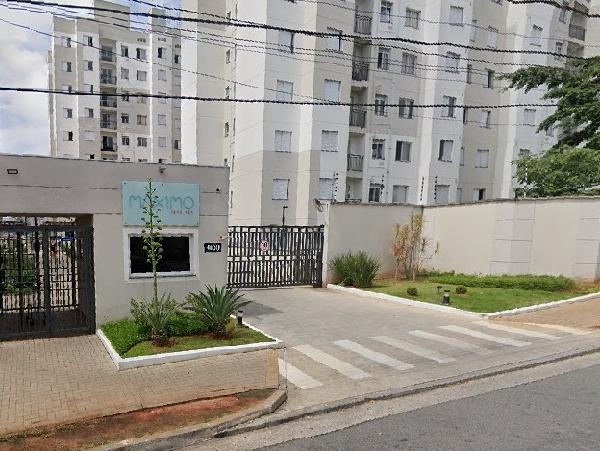 Vende-se em Sao Paulo-SP  apto, 42.64 de área privativa,  2_qto(s), a.serv, WC, 1_sala(s), cozinha, 1_vaga(s) de garagem.
