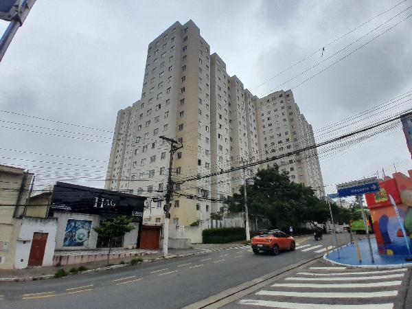 Vende-se em Sao Paulo-SP  apto, 45.16 de área total, 32.20 de área privativa,  2_qto(s), WC, 1_sala(s), cozinha.