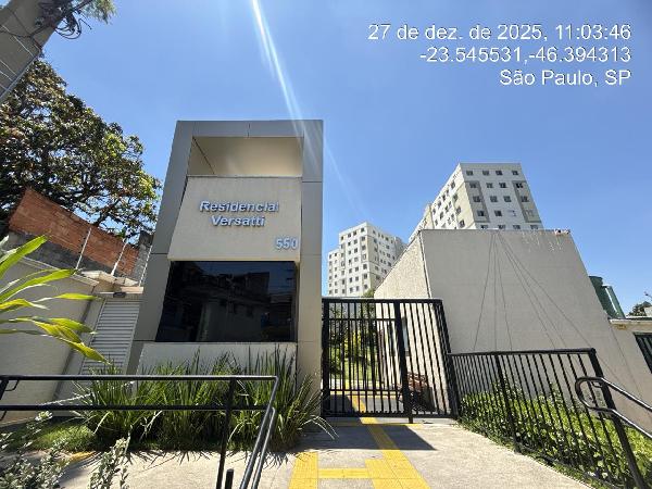 Vende-se em Sao Paulo-SP  apto, 61.72 de área total, 34.72 de área privativa,  2_qto(s), a.serv, WC, 1_sala(s), cozinha.