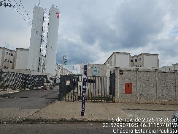 Vende-se em Suzano-SP  apto, 97.04 de área total, 41.74 de área privativa,  2_qto(s), WC, 1_sala(s), cozinha, 1_vaga(s) de garagem.