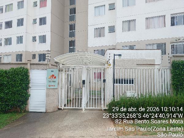 Vende-se em Sao Paulo-SP  apto, 63.03 de área total, 41.59 de área privativa,  2_qto(s), WC, 1_sala(s), cozinha.