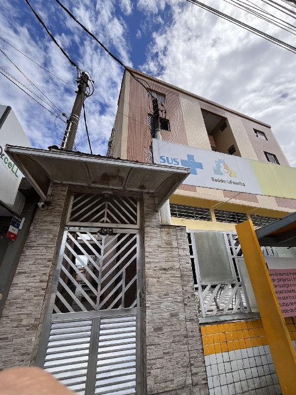 Vende-se em Sao Vicente-SP  apto, 64.45 de área total, 42.00 de área privativa,  1_qto(s), a.serv, WC, 1_sala(s), cozinha.
