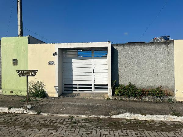 Vende-se em Belo Jardim-PE  Casa, 50.18 de área privativa, 125.02 de área do terreno,  2_qto(s), WC, 1_sala(s), cozinha, Terraco.