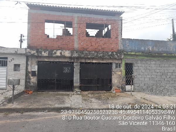 Vende-se em Sao Vicente-SP  Casa, 72.07 de área privativa, 138.47 de área do terreno,  2_qto(s), WC, 1_sala(s), cozinha.
