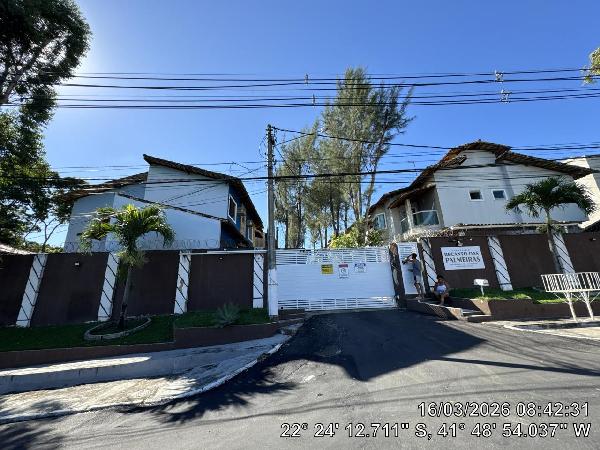 Vende-se em Macae-RJ  Casa, 140.02 de área total, 134.90 de área privativa, 122.10 de área do terreno.