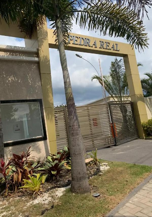 Vende-se em Itaborai-RJ  apto, 40.82 de área total, 40.82 de área privativa,  1_qto(s), WC, 1_sala(s), cozinha, 1_vaga(s) de garagem.