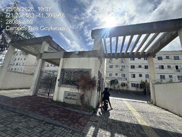 Vende-se em Campos Dos Goytacazes-RJ  apto, 83.18 de área total, 41.85 de área privativa,  2_qto(s), WC, 1_sala(s), cozinha, 1_vaga(s) de garagem.