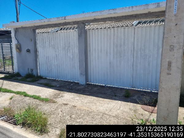 Vende-se em Campos Dos Goytacazes-RJ  Casa, 51.40 de área total, 51.40 de área privativa, 140.00 de área do terreno,  2_qto(s), a.serv, WC, 1_sala(s).