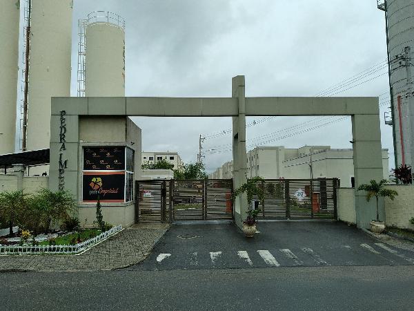 Vende-se em Itaborai-RJ  apto, 49.06 de área total, 40.82 de área privativa,  2_qto(s), WC, 1_sala(s), cozinha, 1_vaga(s) de garagem.