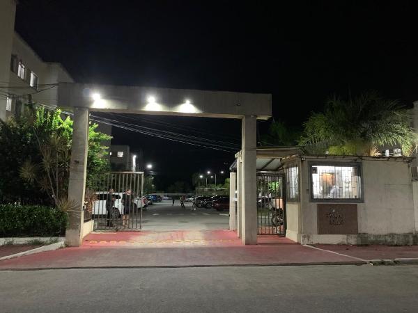 Vende-se em Campos Dos Goytacazes-RJ  apto, 47.73 de área total, 47.73 de área privativa,  2_qto(s), WC, 1_sala(s), cozinha, 1_vaga(s) de garagem.