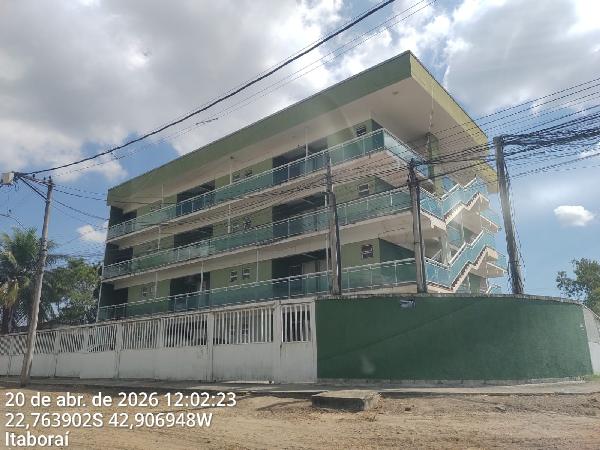 Vende-se em Itaborai-RJ  apto, 35.85 de área total, 25.82 de área privativa,  1_qto(s), a.serv, WC, 1_sala(s), cozinha.