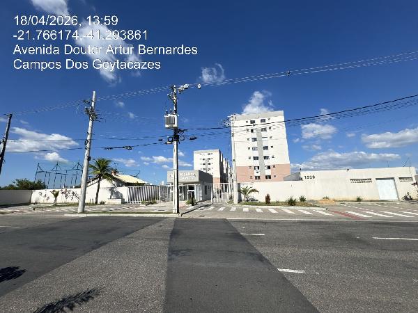 Vende-se em Campos Dos Goytacazes-RJ  apto, 57.05 de área total, 57.05 de área privativa,  2_qto(s), a.serv, WC, 1_sala(s), cozinha, 1_vaga(s) de garagem.
