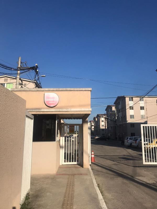 Vende-se em Itaborai-RJ  apto, 43.95 de área total, 43.95 de área privativa,  2_qto(s), WC, 1_sala(s), cozinha, 1_vaga(s) de garagem.