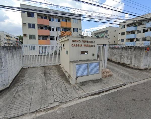 Vende-se em Mesquita-RJ  apto, 56.73 de área total, 56.73 de área privativa,  2_qto(s), 1_sala(s), cozinha, 1_vaga(s) de garagem.