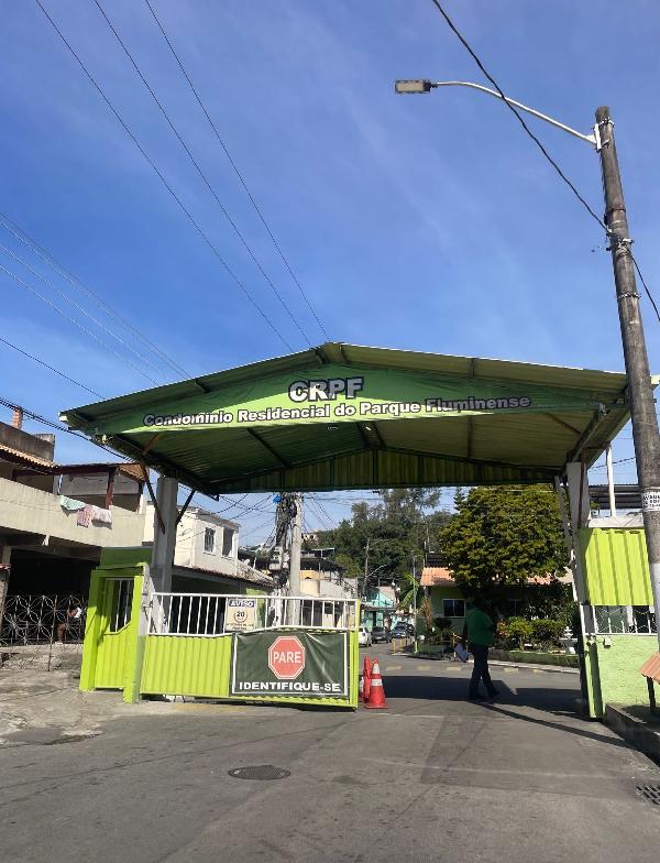 Vende-se em Duque De Caxias-RJ  Casa, 18.20 de área privativa, 68.67 de área do terreno,  2_qto(s), varanda, a.serv, WC, 1_sala(s), 1 lavabo(s), cozinha.