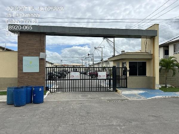 Vende-se em Cabo Frio-RJ  apto, 54.51 de área total, 54.51 de área privativa,  2_qto(s), a.serv, WC, 1_sala(s), cozinha, 1_vaga(s) de garagem.