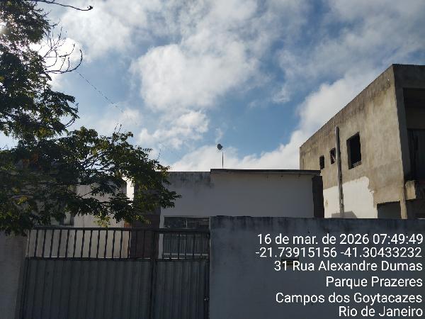 Vende-se em Campos Dos Goytacazes-RJ  Casa, 44.09 de área total, 44.09 de área privativa, 160.00 de área do terreno,  2_qto(s), a.serv, WC, 1_sala(s), cozinha.