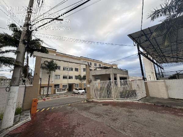 Vende-se em Campos Dos Goytacazes-RJ  apto, 50.36 de área total, 50.36 de área privativa,  2_qto(s), a.serv, WC, 1_sala(s), cozinha, 1_vaga(s) de garagem.