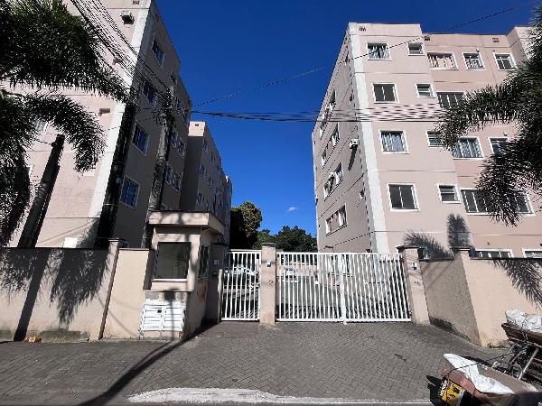 Vende-se em Duque De Caxias-RJ  apto, 51.84 de área total, 51.84 de área privativa,  2_qto(s), a.serv, WC, 1_sala(s), cozinha.