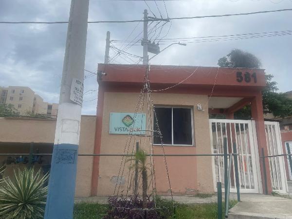 Vende-se em Belford Roxo-RJ  apto, 56.23 de área total, 56.23 de área privativa,  2_qto(s), a.serv, WC, 1_sala(s), cozinha, 1_vaga(s) de garagem.