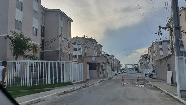 Vende-se em Itaborai-RJ  apto, 43.95 de área privativa,  2_qto(s), WC, 1_sala(s), cozinha, 1_vaga(s) de garagem.
