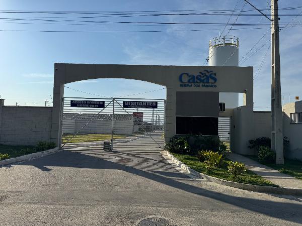 Vende-se em Itaborai-RJ  Casa, 51.60 de área total, 51.60 de área privativa, 160.37 de área do terreno,  3_qto(s), varanda, a.serv, WC, 1_sala(s), cozinha.