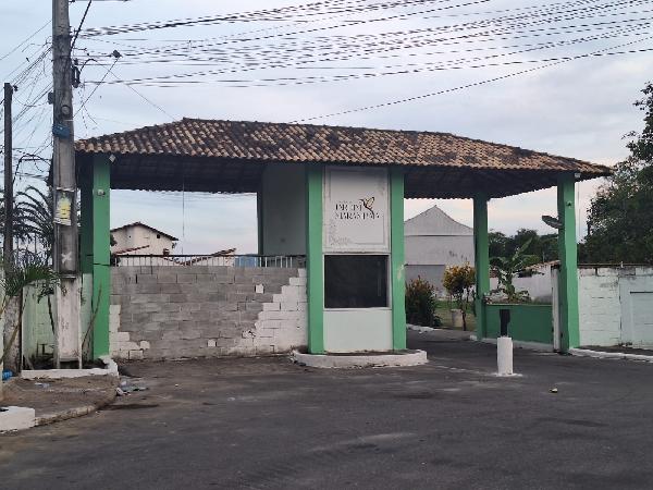 Vende-se em Itaborai-RJ  Casa, 51.49 de área total, 51.49 de área privativa, 284.18 de área do terreno,  2_qto(s), WC, 1_sala(s), cozinha.
