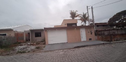 Vende-se em Iguaba Grande-RJ  Casa, 67.14 de área total, 67.14 de área privativa, 450.00 de área do terreno,  2_qto(s), a.serv, WC, 1_sala(s), 1_vaga(s) de garagem.