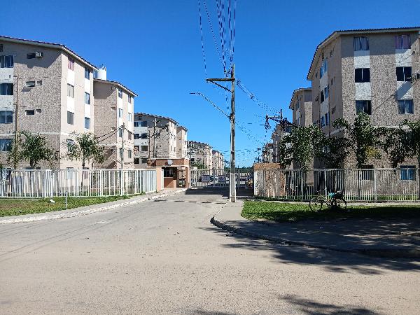 Vende-se em Itaborai-RJ  apto, 43.95 de área total, 43.95 de área privativa,  2_qto(s), a.serv, WC, 1_sala(s), cozinha, 1_vaga(s) de garagem.