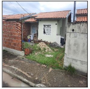 Vende-se em Itaborai-RJ  Casa, 51.60 de área privativa, 150.00 de área do terreno.