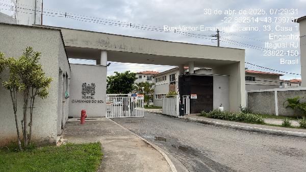 Vende-se em Itaguai-RJ  apto, 47.19 de área total, 47.19 de área privativa,  2_qto(s), a.serv, WC, 1_sala(s), cozinha.