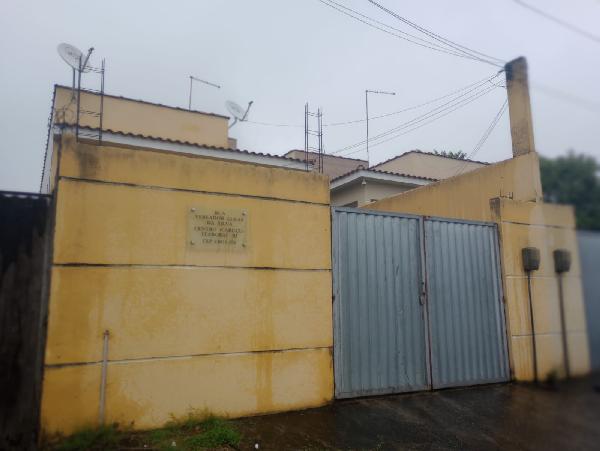 Vende-se em Itaborai-RJ  Casa, 65.87 de área privativa, 180.00 de área do terreno.