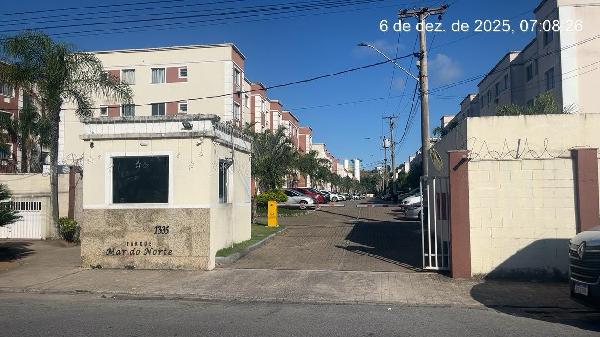 Vende-se em Macae-RJ  apto, 50.80 de área total, 44.28 de área privativa,  2_qto(s), WC, 1_sala(s), cozinha.