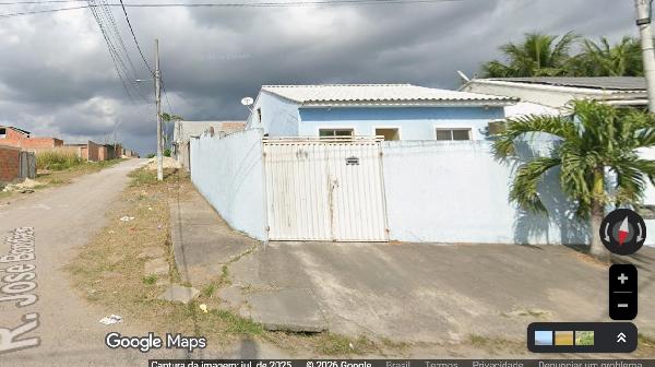 Vende-se em Itaguai-RJ  Casa, 66.99 de área total, 66.99 de área privativa, 118.85 de área do terreno,  2_qto(s), a.serv, WC, 1_sala(s), cozinha, 1_vaga(s) de garagem.