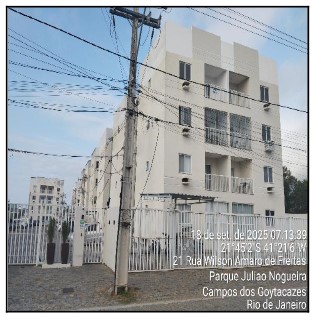 Vende-se em Campos Dos Goytacazes-RJ  apto, 51.00 de área privativa, 0.00 de área do terreno.