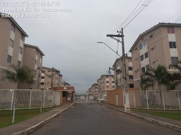 Vende-se em Itaborai-RJ  apto, 48.97 de área total, 43.95 de área privativa,  2_qto(s), WC, 1_sala(s), cozinha, 1_vaga(s) de garagem.