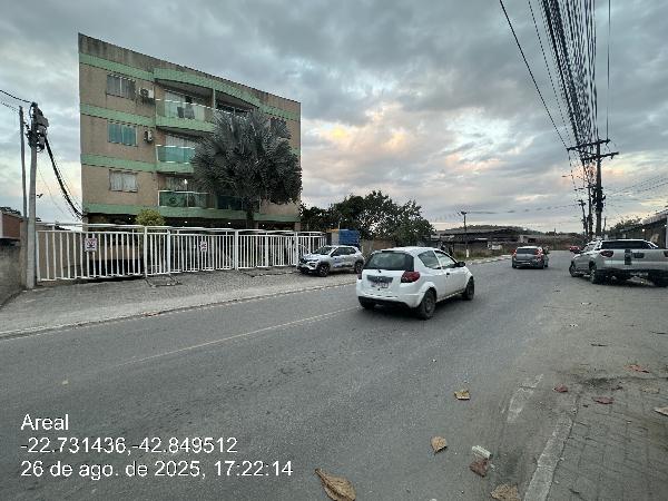 Vende-se em Itaborai-RJ  apto, 111.47 de área total, 57.53 de área privativa,  2_qto(s), WC, 1_sala(s), cozinha, 1_vaga(s) de garagem.