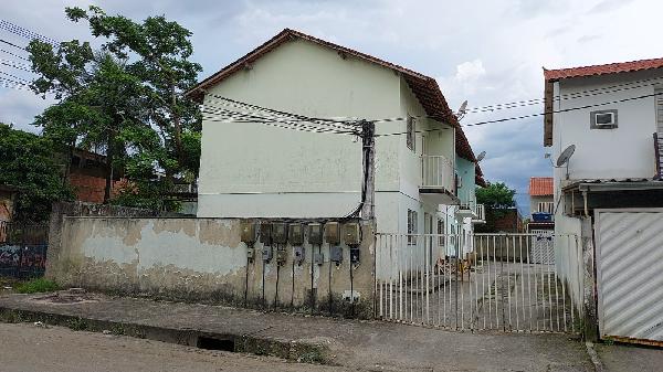 Vende-se em Duque De Caxias-RJ  Casa, 65.88 de área privativa, 600.70 de área do terreno,  2_qto(s), WC, 1_sala(s), cozinha.