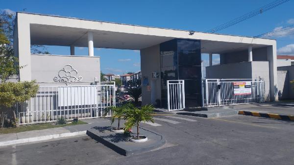 Vende-se em Itaborai-RJ  apto, 133.51 de área total, 48.80 de área privativa,  2_qto(s), a.serv, WC, 1_sala(s), cozinha, 1_vaga(s) de garagem.