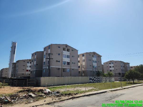 Vende-se em Itaborai-RJ  apto, 43.95 de área privativa,  2_qto(s), WC, 1_sala(s), cozinha, 1_vaga(s) de garagem.
