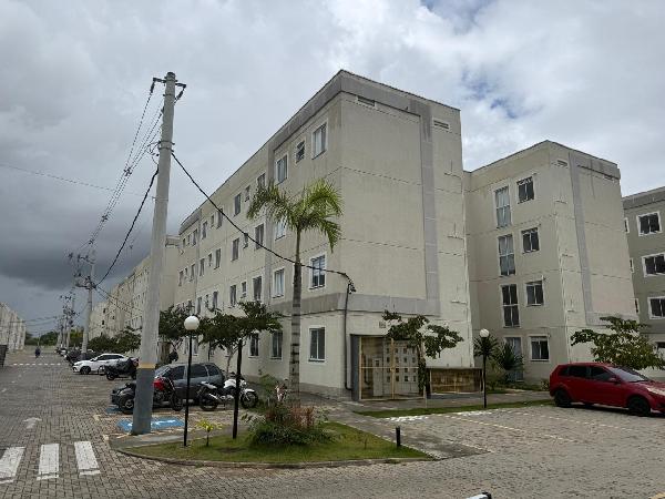 Vende-se em Campos Dos Goytacazes-RJ  apto, 83.51 de área total, 41.85 de área privativa,  2_qto(s), WC, 1_sala(s), cozinha, 1_vaga(s) de garagem.
